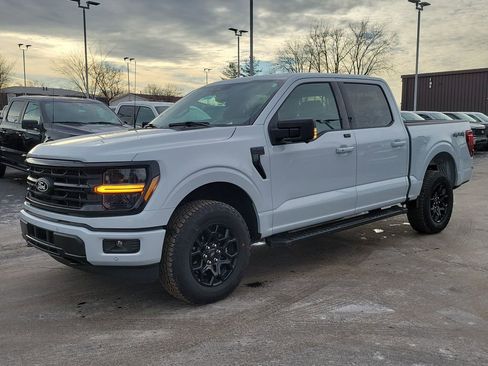 New 2025 Ford F150 XLT w/ Equipment Group 302A MID image 8