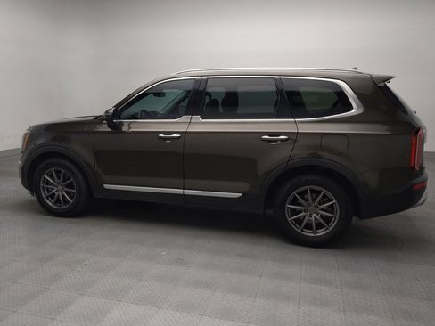 Used 2021 Kia Telluride S FWD image 3
