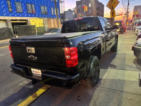 Used 2015 Chevrolet Silverado 1500 LT w/ Midnight Edition image 10
