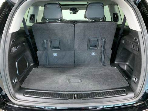 Used 2023 Jeep Grand Cherokee L Limited w/ Luxury Tech Group II AWD/4WD image 13