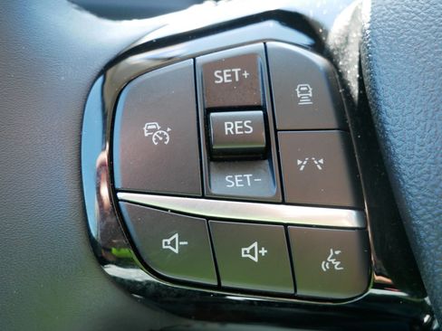 Used 2023 Ford Escape Platinum AWD/4WD image 30