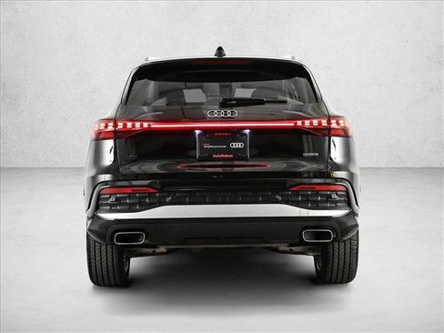 Certified 2025 Audi Q5 Premium Plus w/ Premium Plus image 7