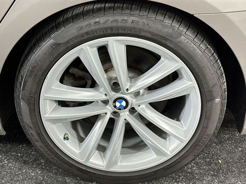 Used 2019 BMW 750i xDrive w/ Executive Package AWD/4WD image 10