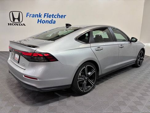 Used 2024 Honda Accord Sport image 6