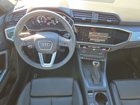 Certified 2025 Audi Q3 2.0T Premium w/ Convenience Package image 14