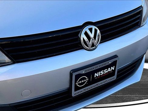Used 2014 Volkswagen Jetta SE FWD image 28