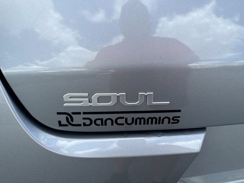 Used 2024 Kia Soul LX w/ Option Group 015 FWD image 25