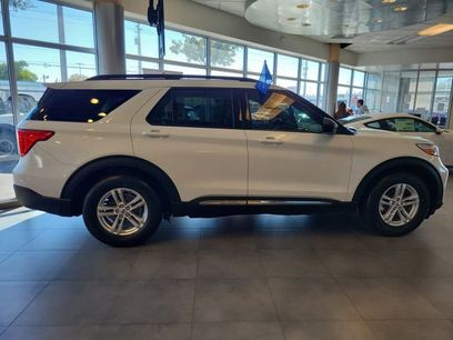 Certified 2023 Ford Explorer XLT w/ Equipment Group 202A