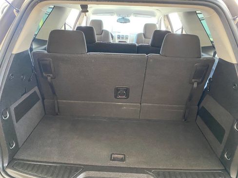 Used 2010 GMC Acadia SL w/ Preferred Package image 33