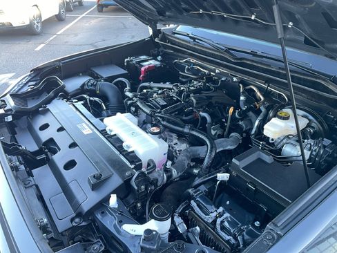 Certified 2025 Toyota Tacoma SR image 22