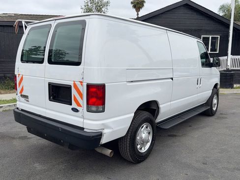 Used 2013 Ford E-350 and Econoline 350 Super Duty w/ PWR Group RWD image 8