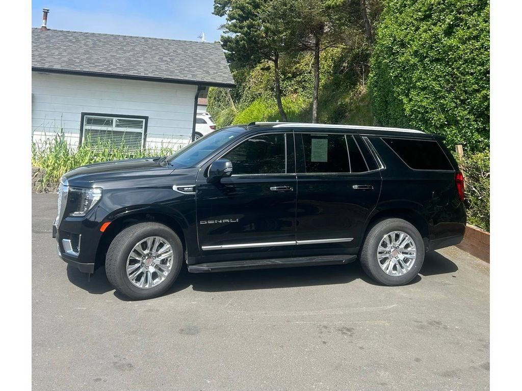 Used 2021 GMC Yukon Denali AWD/4WD image 4
