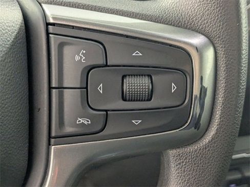 Used 2023 Chevrolet Silverado 2500 Custom w/ Custom Value Package image 17