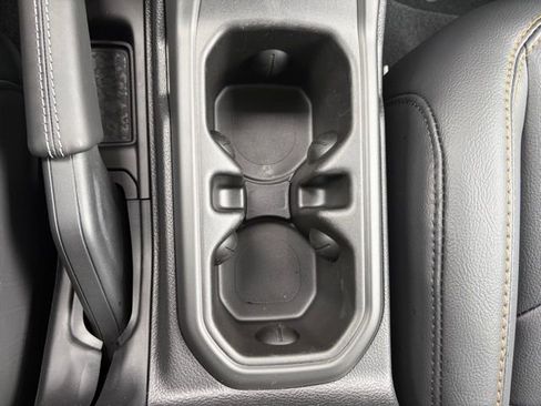 New 2026 Jeep Gladiator Sport AWD/4WD image 25