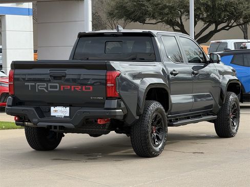 Used 2025 Toyota Tacoma TRD Pro image 4