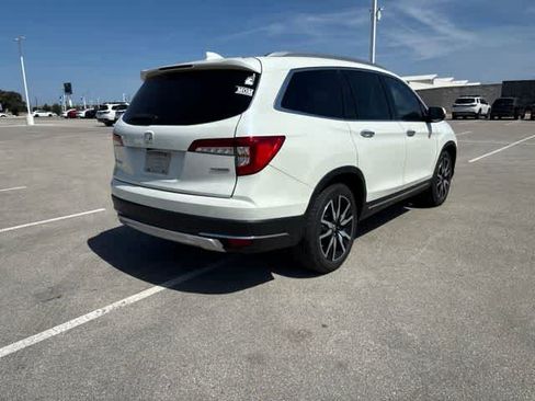 Used 2019 Honda Pilot Touring image 5