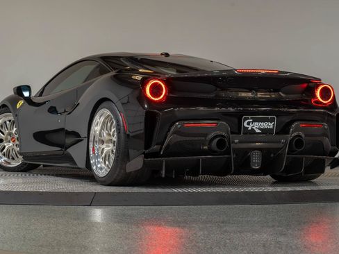 Used 2019 Ferrari 488 Pista Coupe RWD image 35