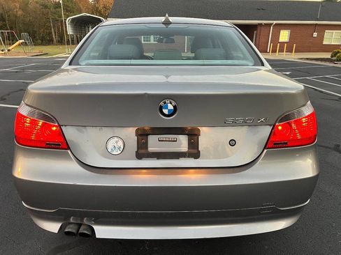 Used 2007 BMW 530xi Sedan image 6