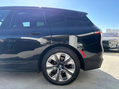 Certified 2024 BMW iX xDrive50 AWD/4WD image 5