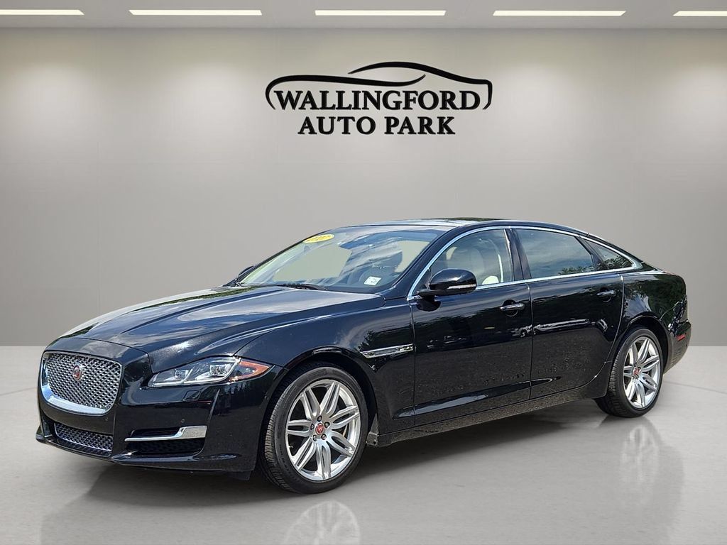 Used 2017 Jaguar XJ L Portfolio AWD/4WD image 1