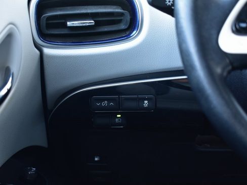 Used 2017 Toyota Prius Four Touring w/ Protection Package image 30