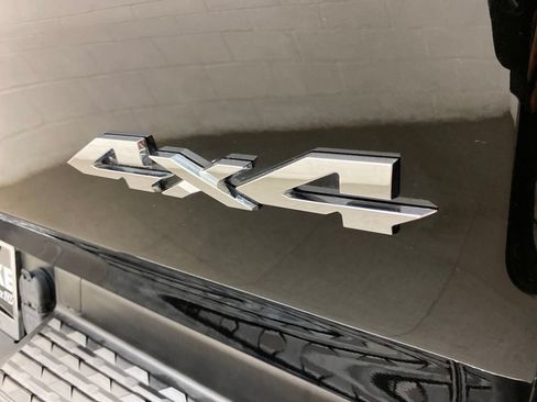 Certified 2024 RAM 1500 Laramie AWD/4WD image 8