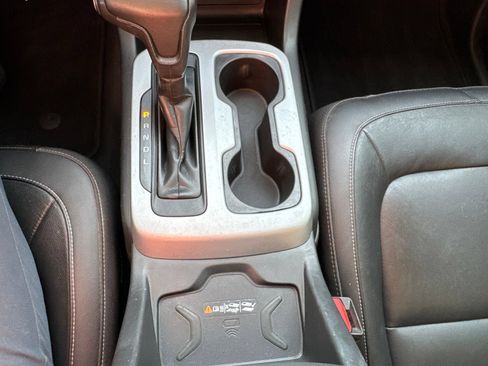 Used 2021 Chevrolet Colorado ZR2 AWD/4WD image 17