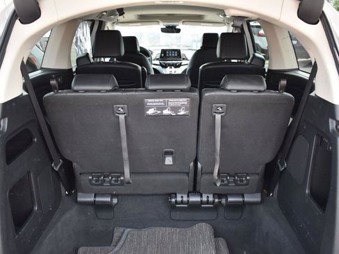 Used 2025 Honda Odyssey EX-L image 17