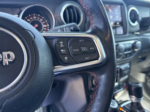 Used 2020 Jeep Gladiator Rubicon AWD/4WD image 20