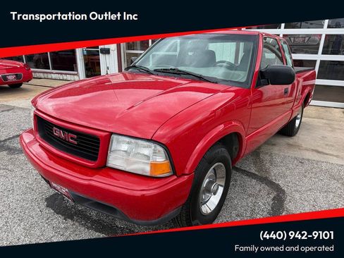 Used 2000 GMC Sonoma SLS w/ SLS Super Spec Pkg 2 RWD image 1