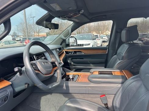 Used 2022 Jeep Grand Wagoneer Series II w/ Convenience Group III image 12