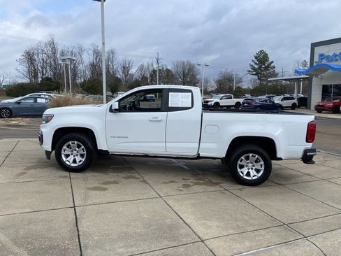 Used 2022 Chevrolet Colorado LT w/ Fleet Safety Package image 6