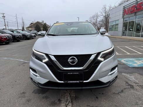 Used 2022 Nissan Rogue Sport SL w/ Premium Package image 8