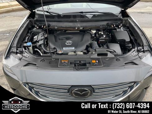 Used 2018 MAZDA CX-9 Touring w/ Touring Premium Package image 16