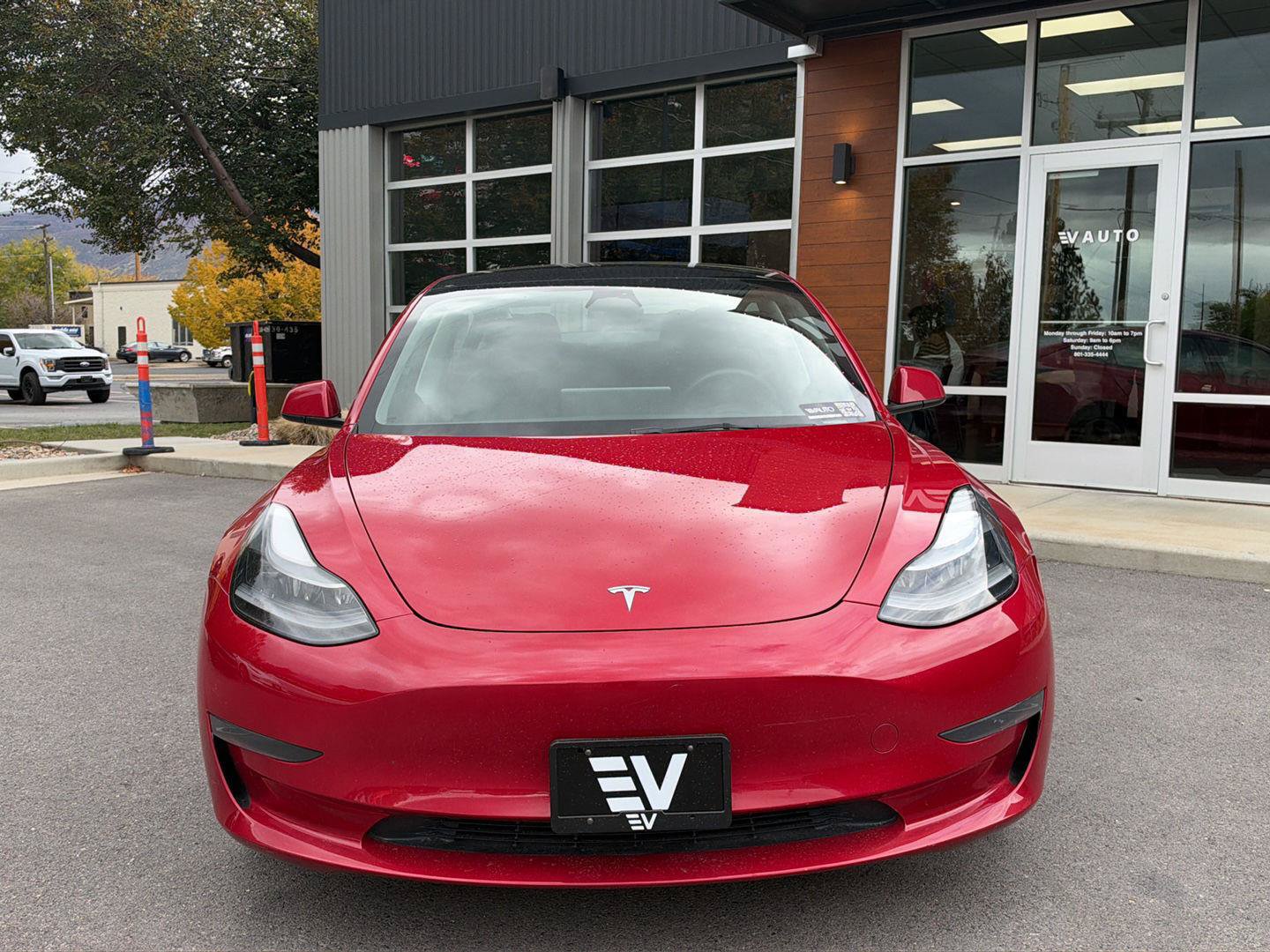 Used 2023 Tesla Model 3 Standard Range RWD image 3