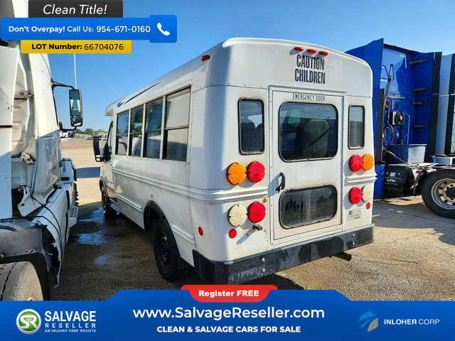 Used 2015 Ford Transit 250 138 RWD image 3