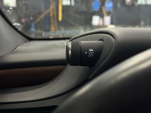 Used 2023 Lexus ES 350 w/ Premium Package image 29