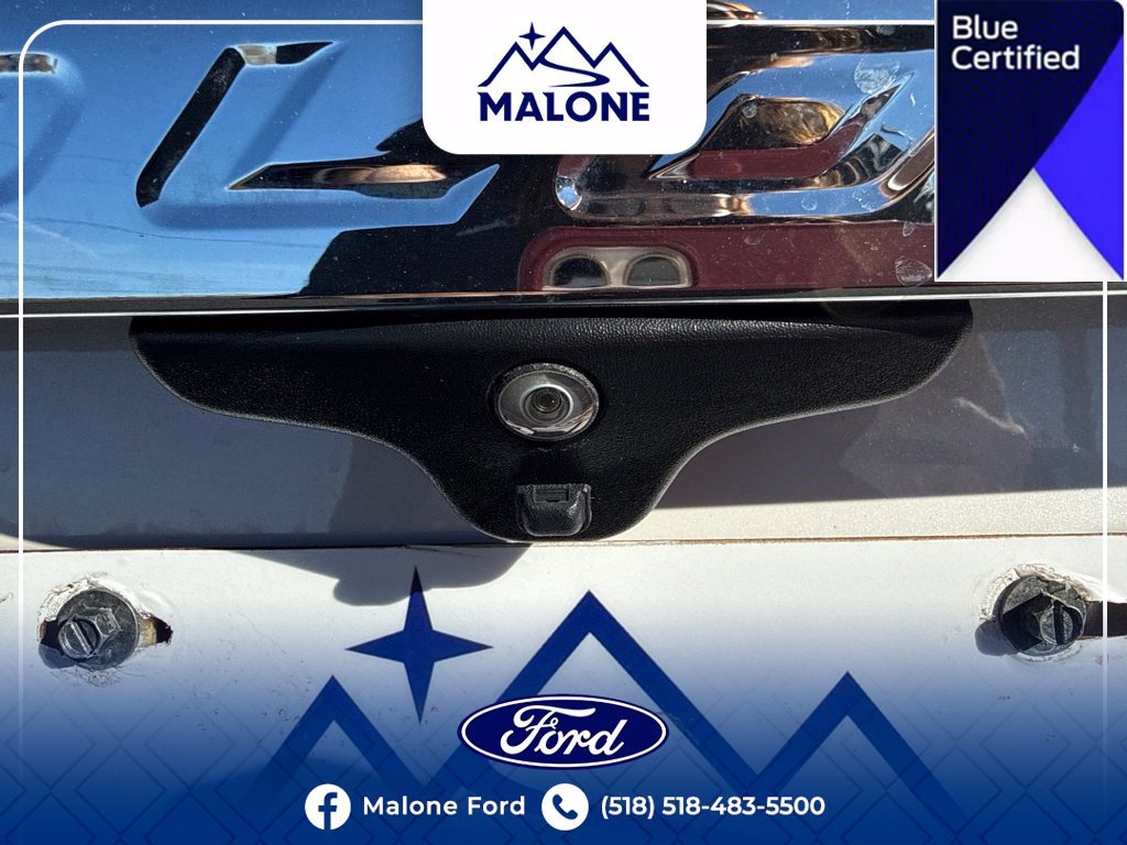 Certified 2019 Ford Explorer XLT w/ Equipment Group 202A AWD/4WD image 18