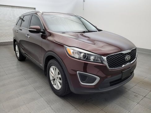 Used 2016 Kia Sorento AWD w/ LX Convenience Package image 13