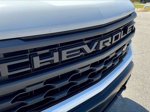 Used 2025 Chevrolet Silverado 1500 W/T w/ WT Value Package AWD/4WD image 22
