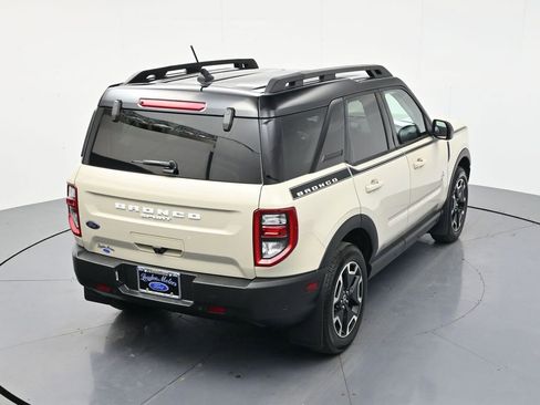 Used 2024 Ford Bronco Sport Outer Banks w/ Tech Package AWD/4WD image 41