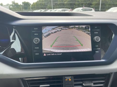 Certified 2023 Volkswagen Taos SE w/ Black Wheel Package FWD image 25