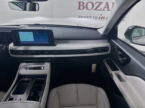 New 2026 Lincoln Aviator Reserve RWD image 25