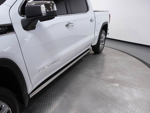 Used 2026 GMC Sierra 1500 Denali AWD/4WD image 5