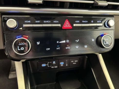 Used 2025 Hyundai Tucson SEL FWD image 23