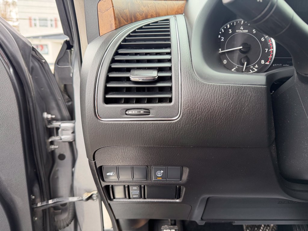 Used 2022 Nissan Armada SL AWD/4WD image 16