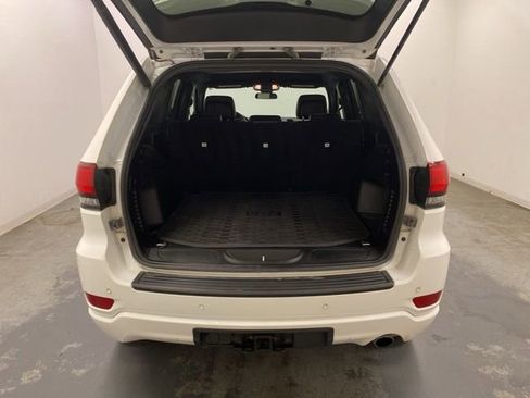 Used 2021 Jeep Grand Cherokee Laredo X AWD/4WD image 31