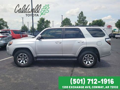 Certified 2023 Toyota 4Runner TRD Off-Road Premium AWD/4WD image 7