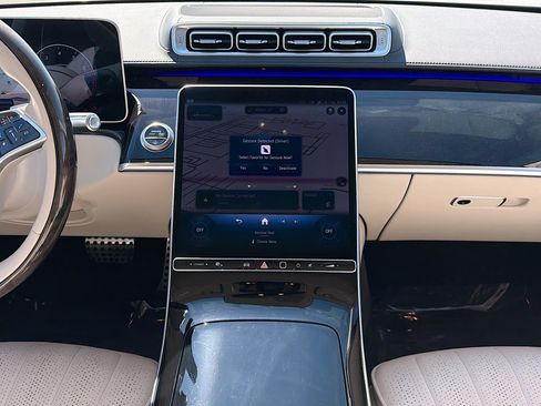 Used 2022 Mercedes-Benz S 580 S 580 image 20