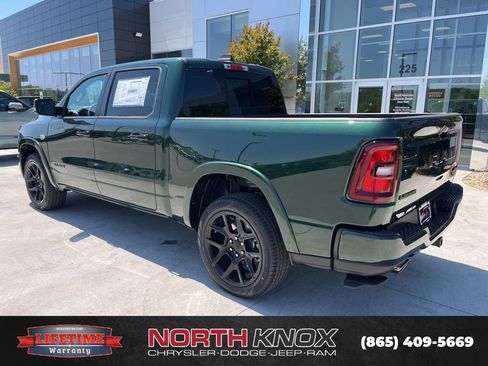 New 2026 RAM 1500 Laramie AWD/4WD image 18